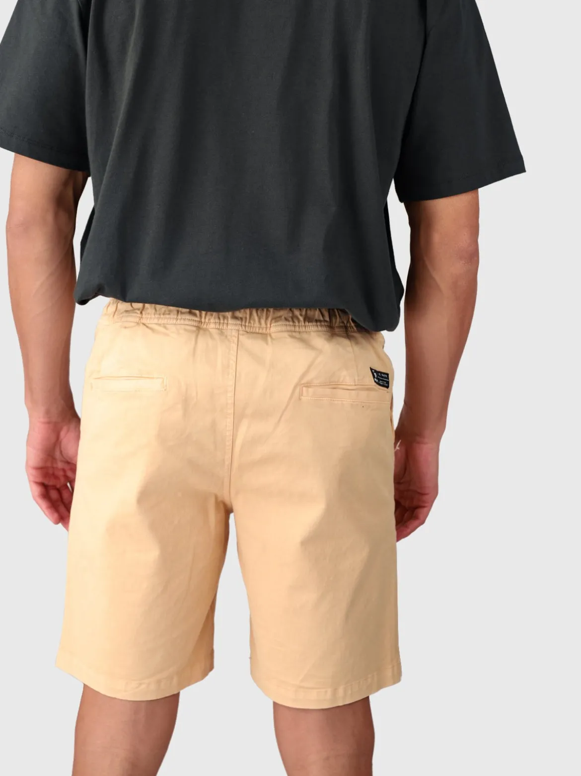 Carlos Heren Walk Short | Beige