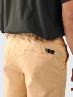 Carlos Heren Walk Short | Beige