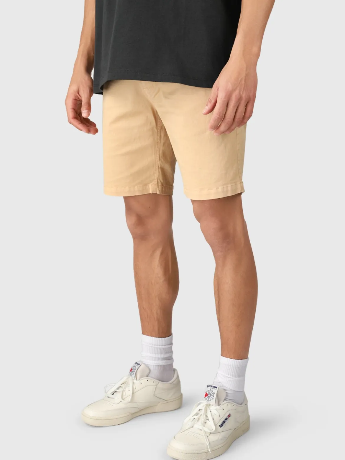 Carlos Heren Walk Short | Beige