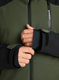 Mattaki Men Snow Jacket | Deep Green