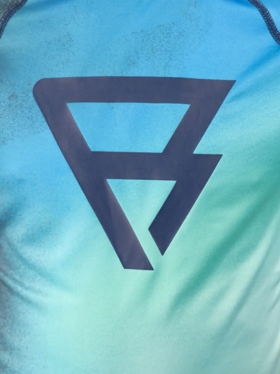 Waveguardy-AO Boys Rashguard